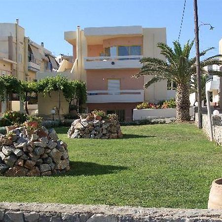 Danaos Beach Apartments Sfáka Exterior foto